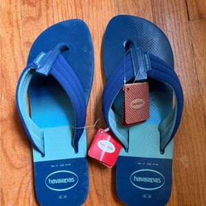 NWT Men’s Havaianas Urban Print Indigo blue sandals size 13